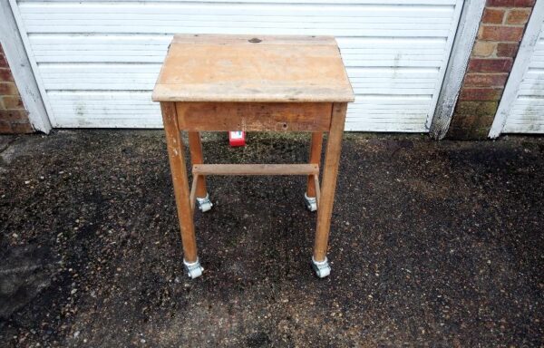 Wheeled School Desk